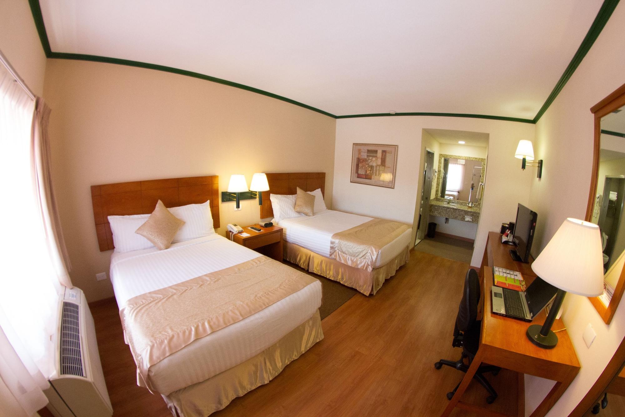 Comfort Inn Monclova Exterior photo