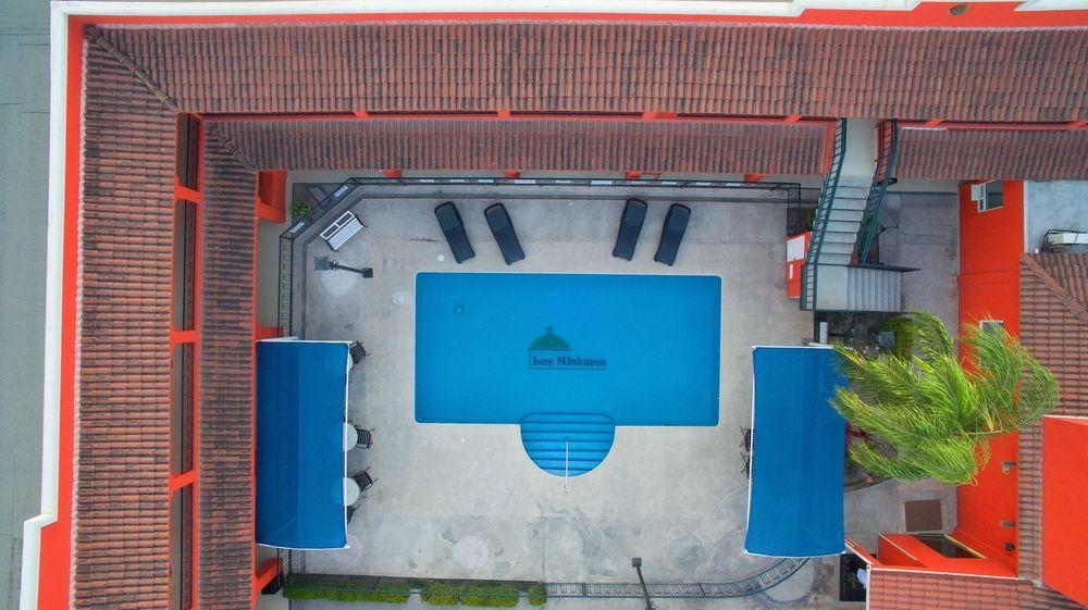 Comfort Inn Monclova Exterior photo